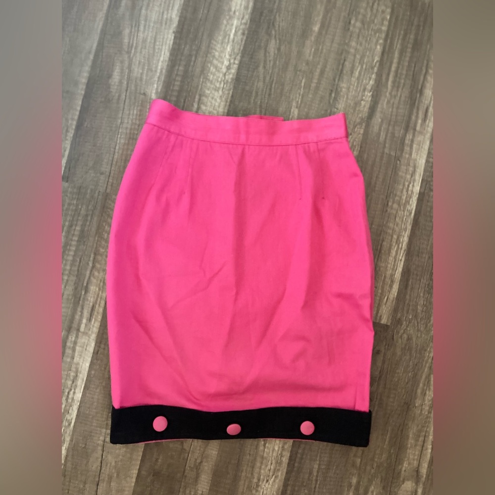 Size small- hot pink with lines black button pin up girl skirt
